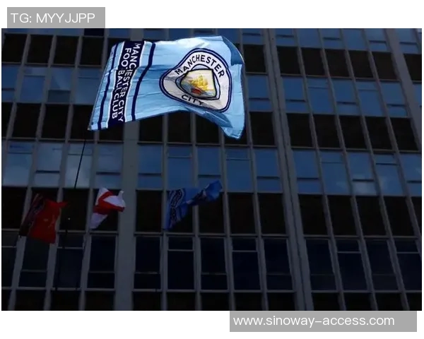 曼城遭欧足联重罚3000万欧元并禁赛一年引发广泛关注